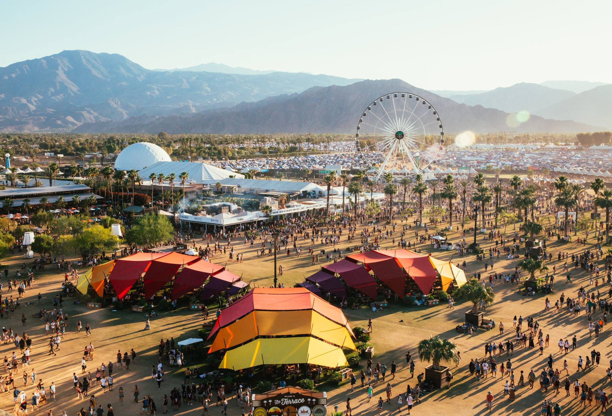 15 idées à nous piquer pour un événement sur le thème Coachella